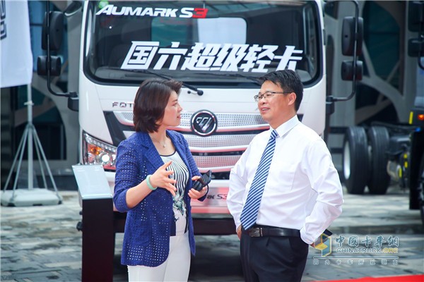 Futian Cummins general manager Chen Hua accepted an interview with China Truck Network