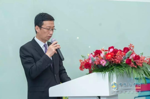 Speech by Kong Weihua, member of the District Party Working Committee and deputy director of the Management Committee