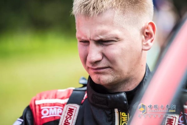 Foton Cummins off-road rally team 256 driver RUSANOV Alexander