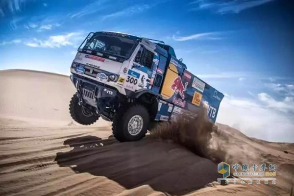 Cummins ISZ-powered KAMAZ racing car