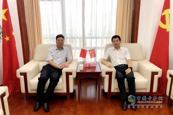 Vice Governor of Shaanxi Province met with Chairman of the Board of Directors Yan Jianbo