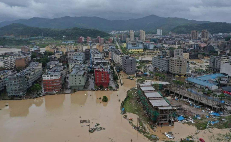 Typhoon Lichma