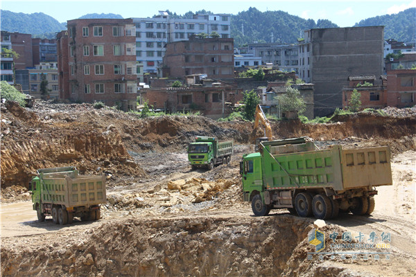 Shaanxi Auto Dump Truck with Xi'an Cummins Engine