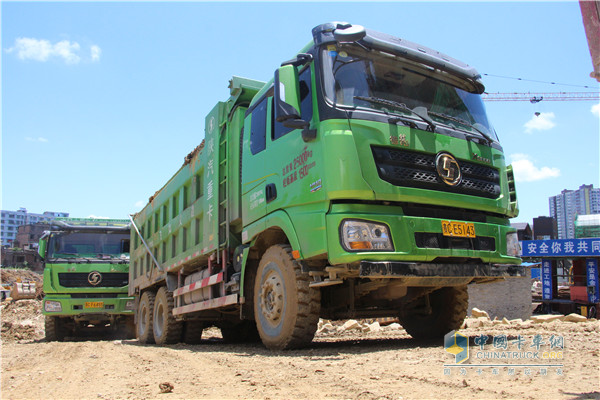 The Shaanxi auto dump truck equipped with Xi'an Cummins is used for a shorter time than other vehicles.