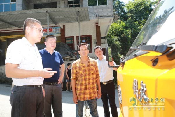 Liberation Power Love Team enters the poverty-stricken area of â€‹â€‹Sichuan and Chongqing