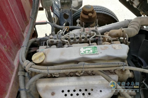 Yunne Dewei F40 engine