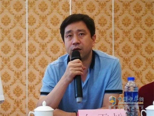 Director of Bai Xuesong, Marketing Office, FAW Jiefang Market Department