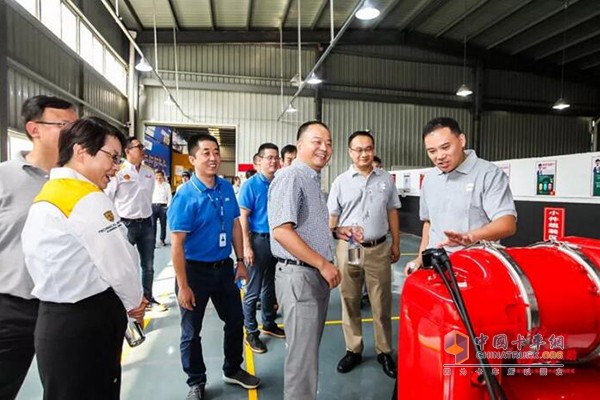 Participating leaders and guests to visit Cummins maintenance training points