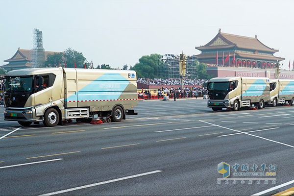 BYD's new T8 pure electric sweeper provides a solid guarantee for the 70th anniversary of the pavement cleaning work
