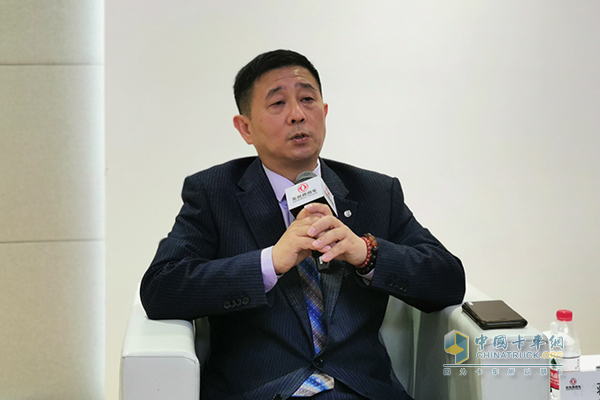 Jiang Xuefeng, deputy general manager of Dongfeng Commercial Vehicle Co., Ltd.