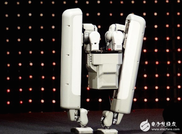 What are the characteristics of these 10 global ultra-realistic robots?