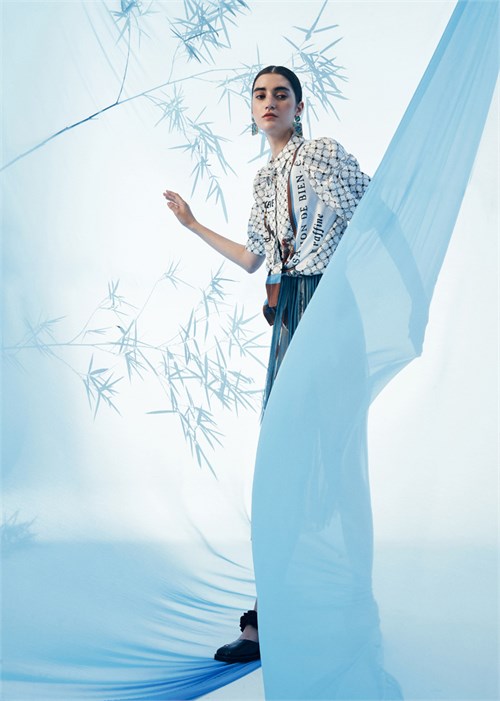 Bishu Daifu’s latest summer updates align seamlessly with current fashion trends