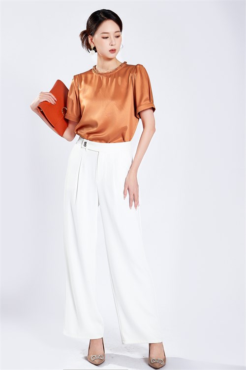 Qiao Bo Women's Clothing: Fashionable and Easy-to-Wear Style