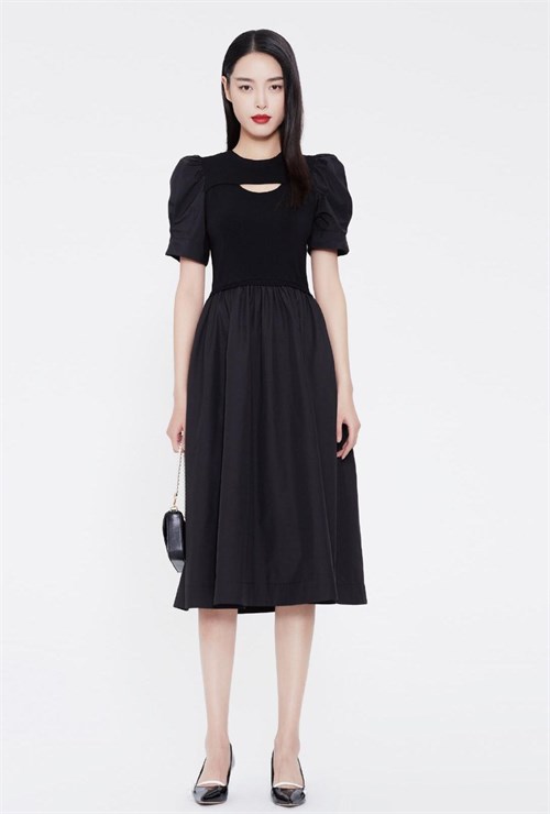 Jixian's Summer Wear: Fashionable and Chic All Black Outfit