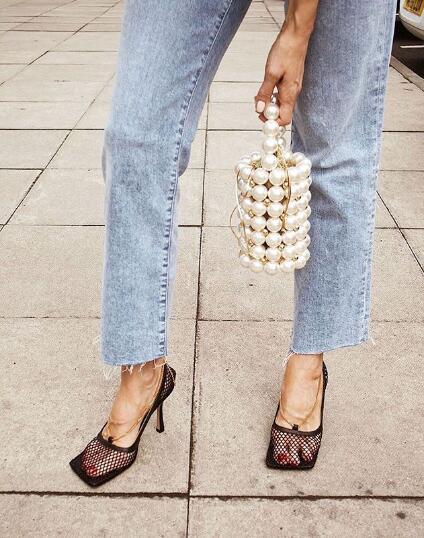 Don't wear sneakers in jeans anymore! Matching these 6 shoes is more eye-catching and more fashionable