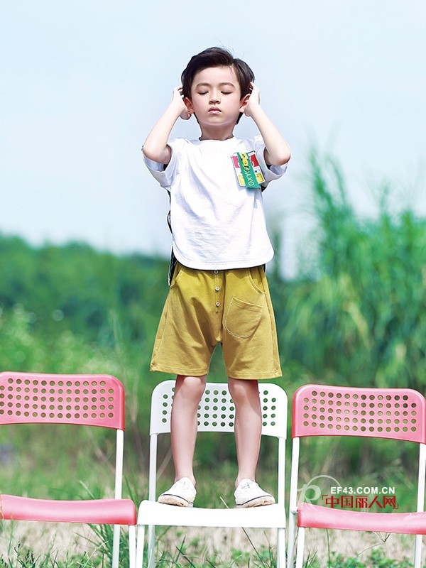 å°å­¦å­©å­æœ‰å“ªäº›é€‚åˆç©¿ç€çš„æ˜¥è£… æ´»åŠ›å°‘å¹´å°±é€‰æ‹©è¿™æ¬¾