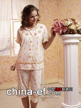 Spike was the United States brand home service spring and summer 2010 new products exhibition