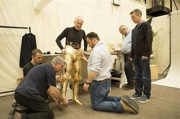 3D printing and film are inseparable? Look at the C-3PO and you will know.