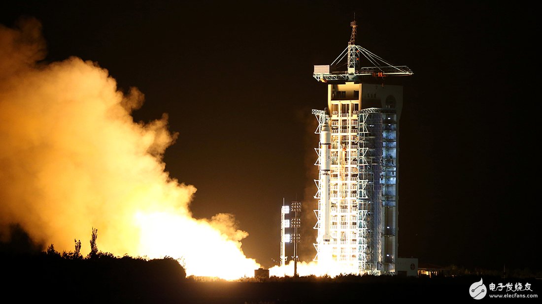 The quantum satellite "Mozi" was successfully launched at the Jiuquan Satellite Launch Center. (Photo: Reuters/China Daily)