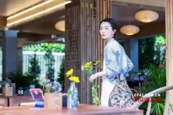 èŽŽæ–¯èŽ±æ€å¥³è£… - SASLAX