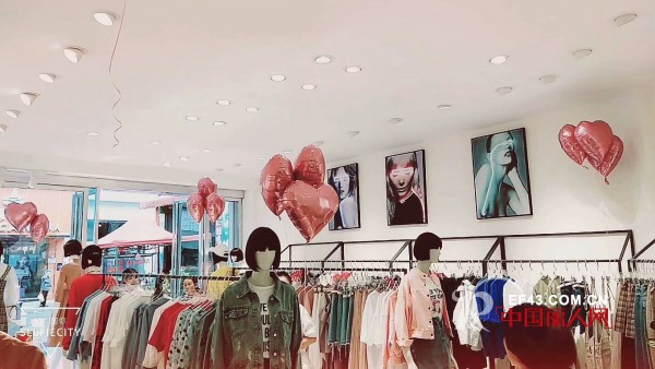 çƒ­çƒˆç¥è´ºæ´›ä¸½å¸•å¥³è£…è´µå·žå…´ä»ä¸“å–åº—ç››å¤§å¼€ä¸š
