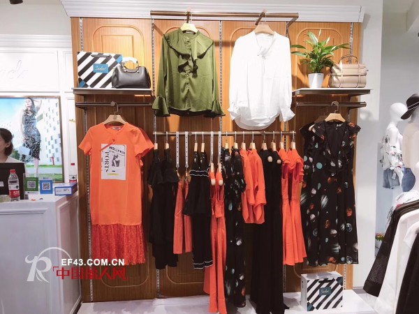 èŽŽæ–¯èŽ±æ€å“ç‰ŒæŽ€èµ·å¼€åº—çƒ­æ½® èŽŽæ–¯èŽ±æ€å¼•é¢†æ—¶å°šæ½®æµ