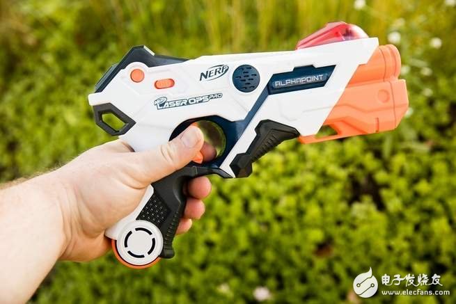 Nerf uses the power of augmented reality to let you participate in the battle of Nerf