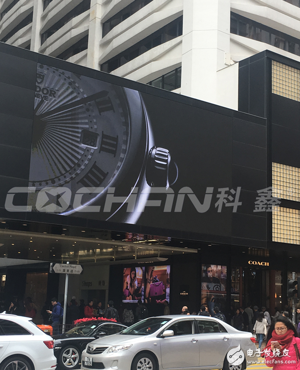 What is the difference between the outdoor LED screen of the Hong Kong Special Administrative Region and the Mainland?