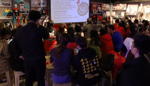 é£žè¶Š-åŒ¹å…‹å„¿ç«¥2020å¹´Q3è®¢è´§ä¼šåœ†æ»¡æˆåŠŸ
