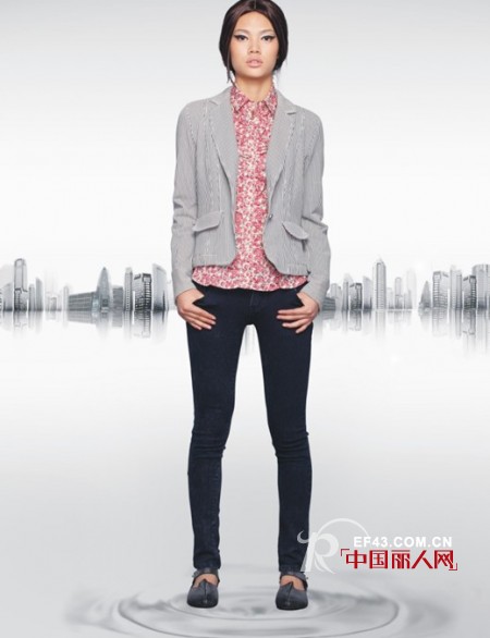 LJLV2å¥³è£… è¥é€ ä¸ªæ€§åŒ–çš„æ½®æµé£Žæ ¼