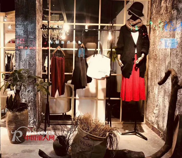 Wood plus+æ°ä¼½å¥³è£…åˆ†å¸ƒåœ¨å“ªé‡Œ å››å·ã€å¹¿ä¸œç­‰å…­å®¶åº—å³å°†é™†ç»­å¼€ä¸š