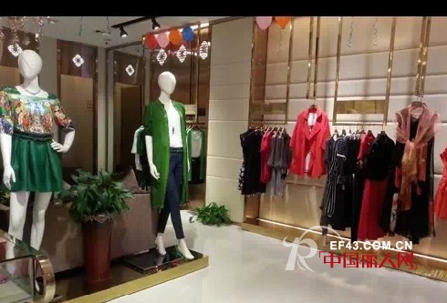 çƒ­çƒˆç¥è´ºæ·±åœ³å‡¯ä¸½æ ¼æ€æœé¥°å®å¾·ç¦é¼Žåº—ç››è£…å¼€ä¸š