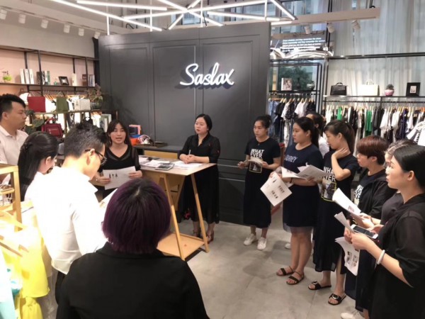 èŽŽæ–¯èŽ±æ€ä»¥æ—¶å°šä½Žä»·çš„ä¼˜è´¨äº§å“ ä¸ºæ¶ˆè´¹è€…åˆ›é€ è¶…å€¼ä½“éªŒ