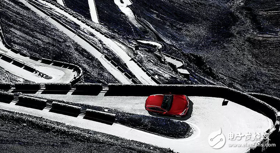 Civilian Ferrari, smart driving, all-wheel drive, this car made Audi Q5 nervous