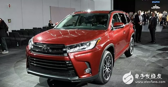 Toyota Highlander's most heart-warming Japanese SUV, the old model of domestic sales, the new model simply doubles when the imported car doubles!