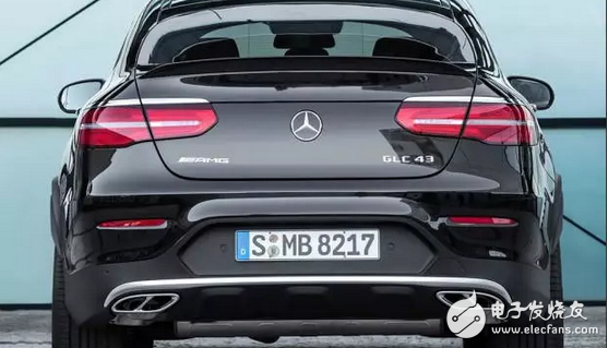 In order not to lose the BMW, Mercedes-Benz launched the ultra-new Mercedes-Benz AMG GLC 43 coupe, and its performance configuration is high-end.