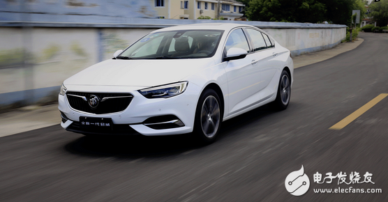 Buick Regal adopts the Opel platform of the universal global platform, and it has strength and strength! This car really wants to let Magotan cry