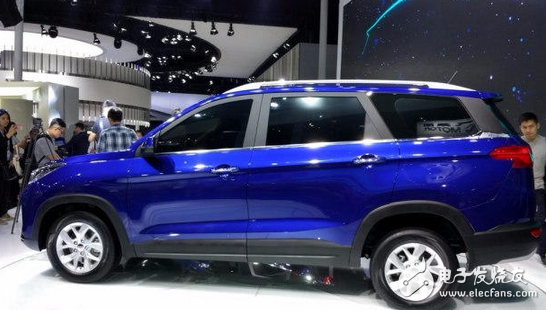 Wuling Hongguang also has an SUV? Equipped with panoramic sunroof, ESC system, expected to be listed in September