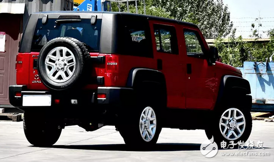 Beijing BJ40L shape is more wild than the Wrangler, four-wheel drive 2.0T, priced at 130,000