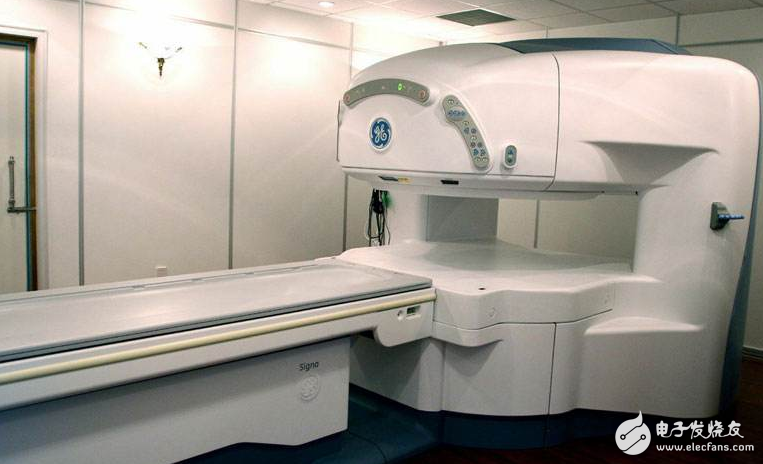 What is the difference between magnetic resonance _ magnetic resonance and ct