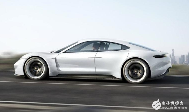 Porsche MissionE will be launched in 2019. 800V charging port can charge 80% of electricity in 15 minutes.