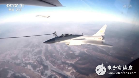 The Peopleâ€™s Liberation Armyâ€™s public æ­¼10 aerial refueling picture