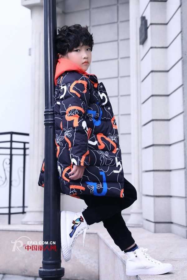 ç”·ç«¥è¿åŠ¨è£¤é…æ£‰æœå¥½çœ‹å— é»‘è‰²è¿åŠ¨è£¤ä»€ä¹ˆé¢œè‰²è¡£æœ