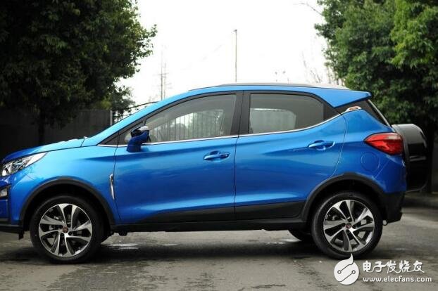 BYD Yuan, domestic small steel gun suv, only 4.9 seconds to accelerate in 100 kilometers, the fuel consumption of the hybrid version is only 2L