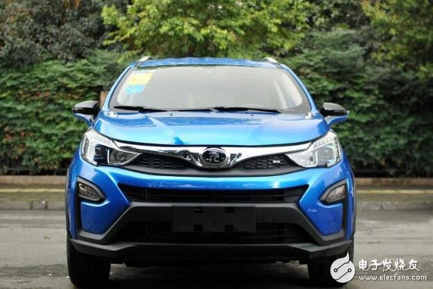 BYD Yuan, domestic small steel gun suv, only 4.9 seconds to accelerate in 100 kilometers, the fuel consumption of the hybrid version is only 2L