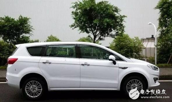 Lifan Xuanlang, can be called the domestic MPV "Yan Wang", Jianfeng pointed to Baojun 730 only 60,000, Wuling uniforms