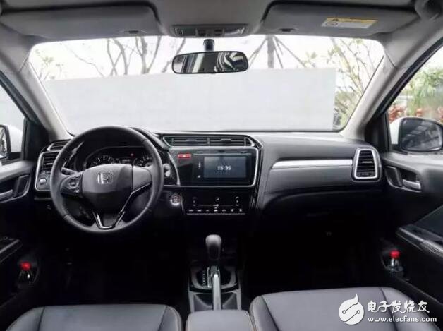 Honda Jingrui, looks like a coupe, the interior is luxurious and does not lose the Accord, Honda Jingrui once again returned to the cusp