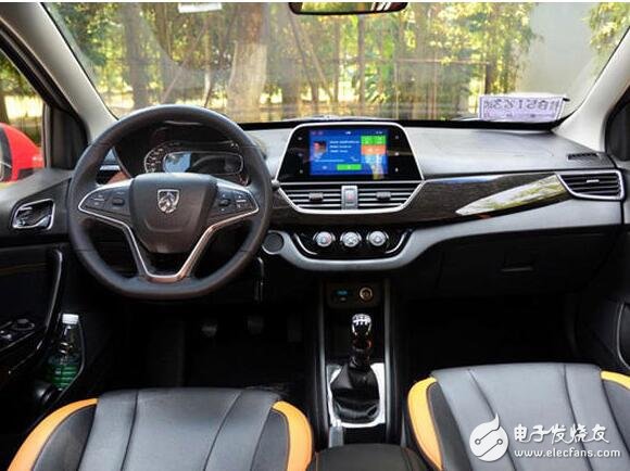 Baojun 310W, officially listed on July 11, the victory over Touran crushed Jed, only 40,000! Also buy å•¥å®éª730?