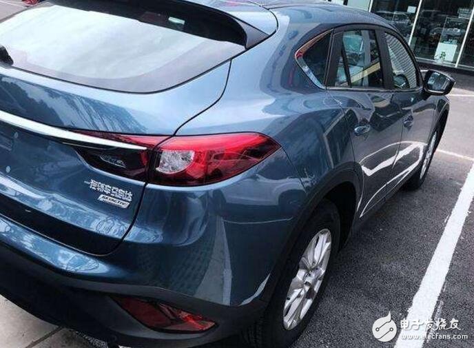 How about Mazda CX-4? Yan value power consumption control has both, but it also has shortcomings. The bigger drawback is that the space is a bit narrow.