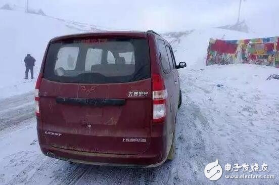 The off-road ability is the most cattle, the five cars on the Sichuan-Tibet line are unimpeded, the fifth is overbearing, the first place is not under pressure, go to the Sichuan-Tibet line!